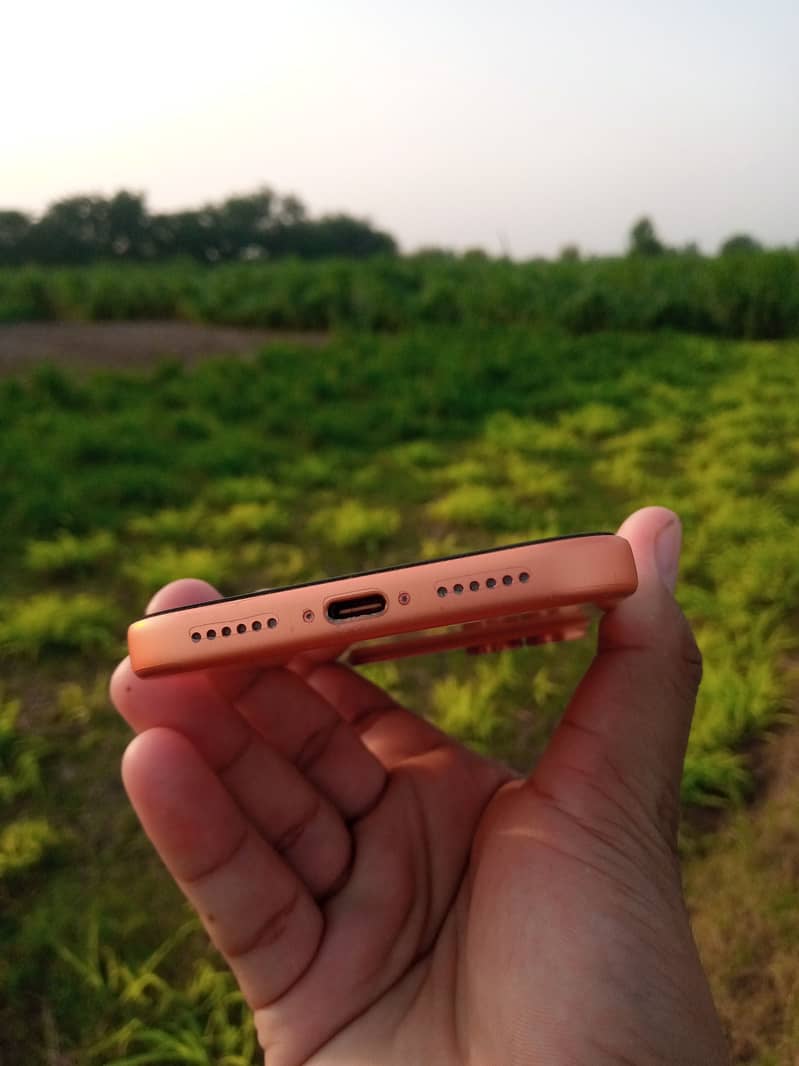 Apple iPhone 17 Pro Max 1