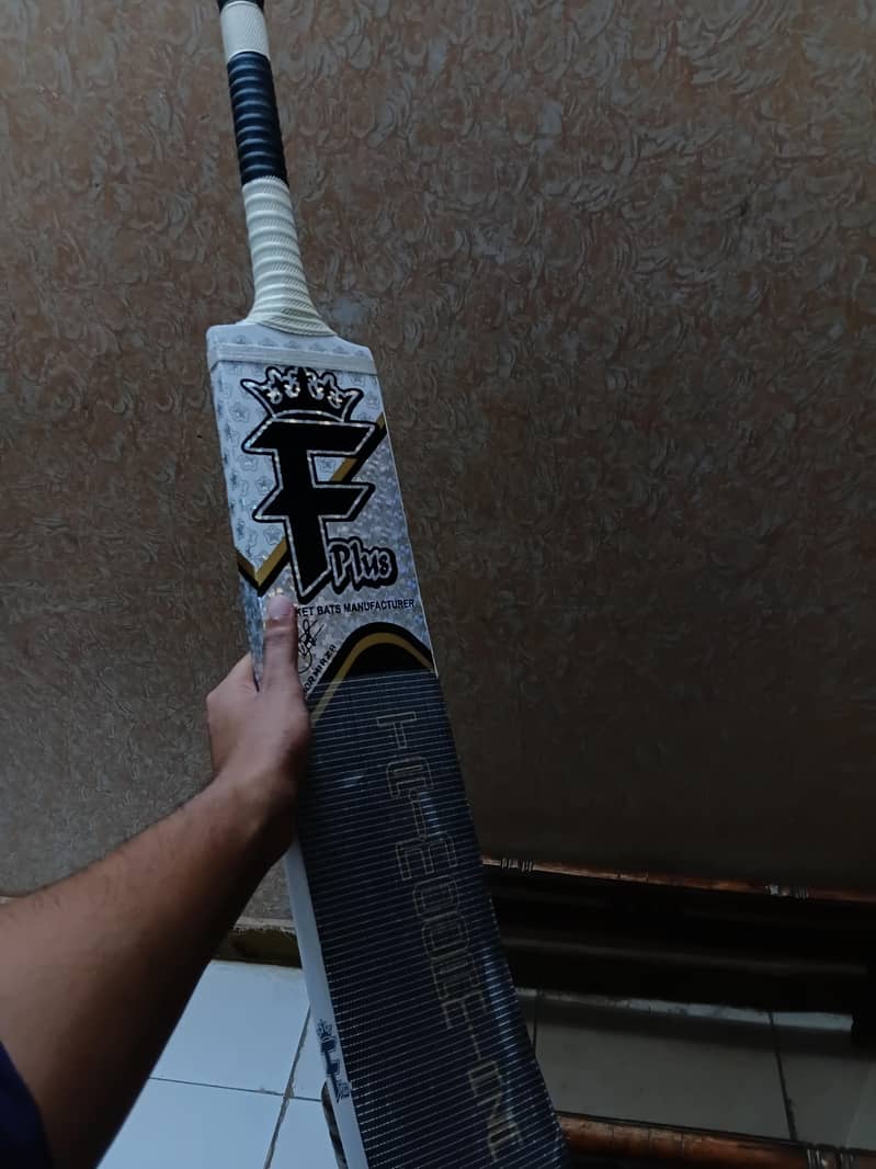 F plus Original Bat 0