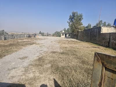 3 Kanal/Yard Warehouse Available For Rent