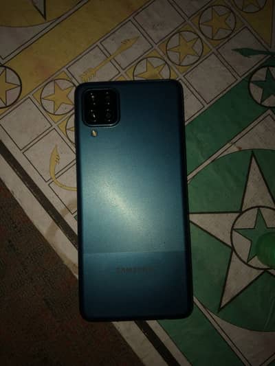 Sumsung a12.4 64gb. . with box all ok his ko chaya location sukkur
