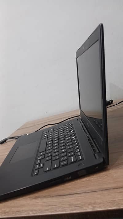 Dell latitude 3480 very slim laptop