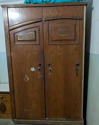 2 door wardrobe