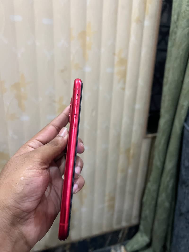Apple iPhone 11 2
