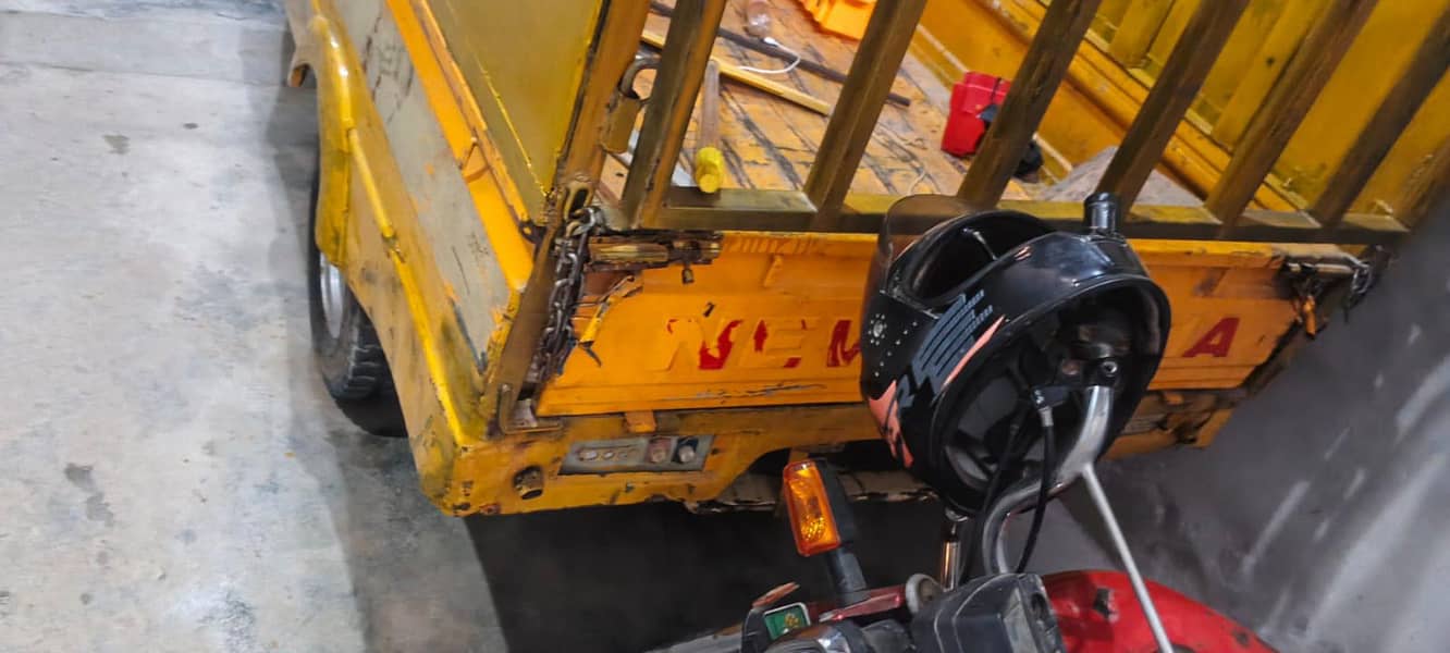 Ghani Loader Rickshaw 8