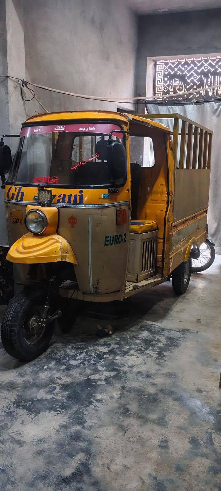 Ghani Loader Rickshaw 11