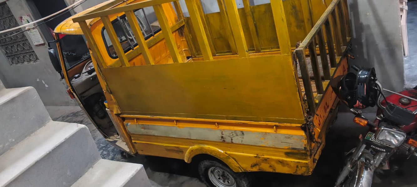 Ghani Loader Rickshaw 15