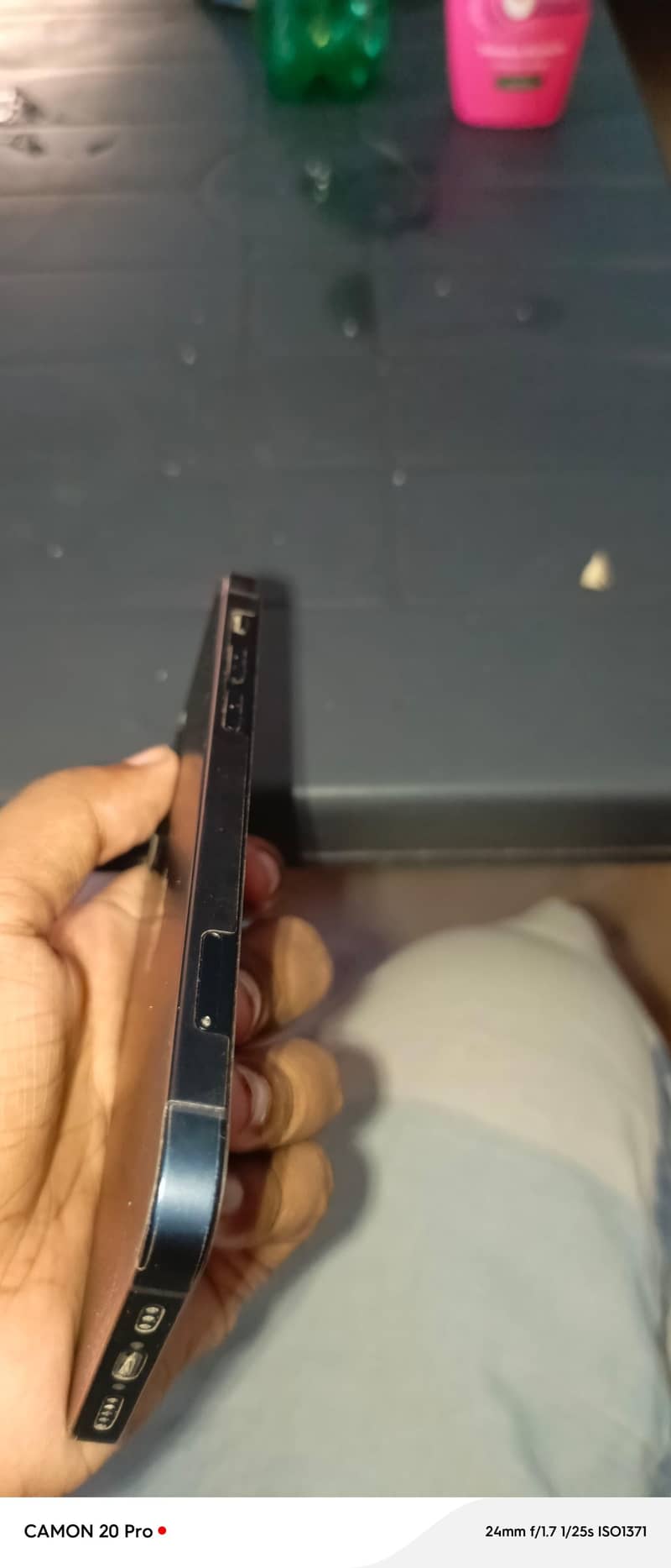 Apple iPhone 12 2