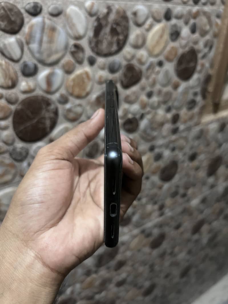 Google Pixel 7a 6