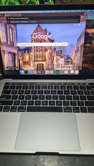 Macbook Pro 2018 i7