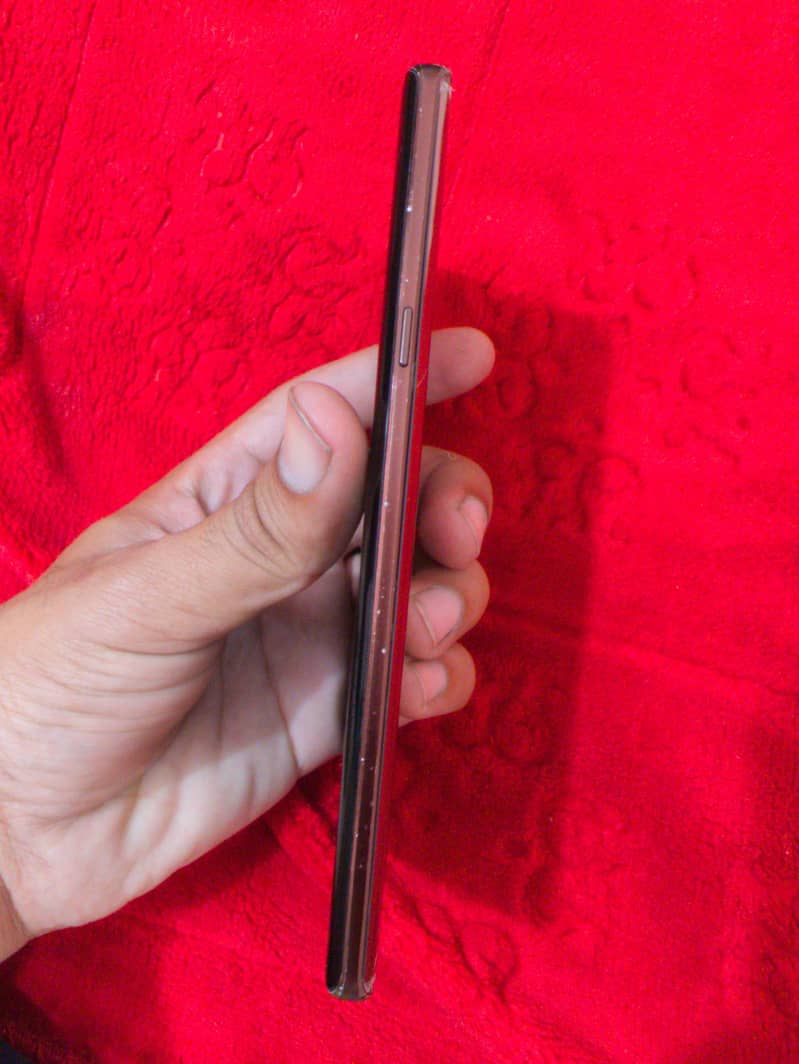 Samsung Mobile Note 9 1