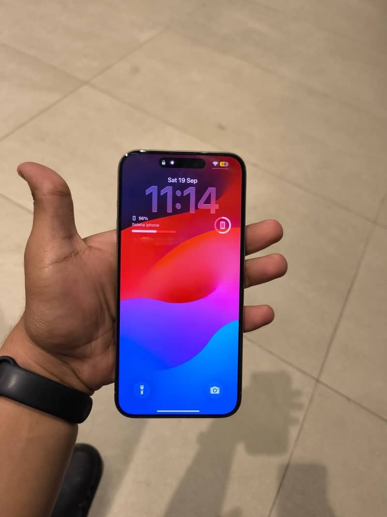 Apple iPhone 15 Pro Max 3