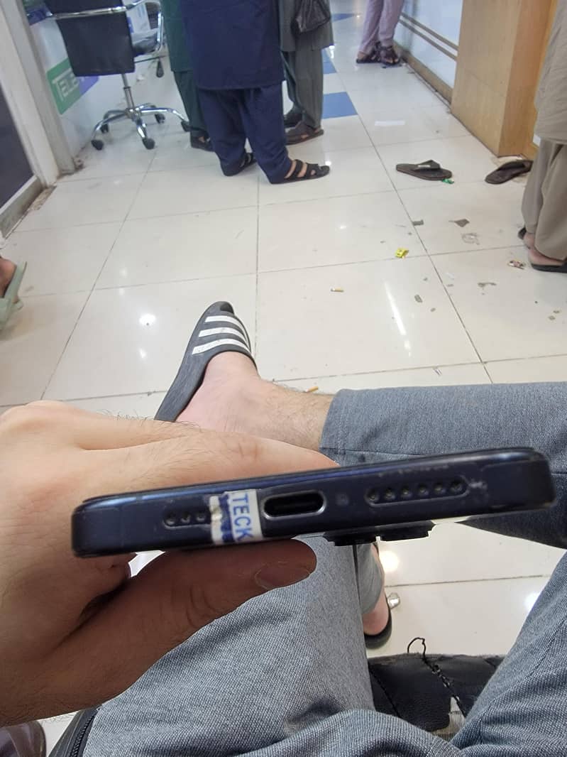 Apple iPhone 15 Pro Max 5