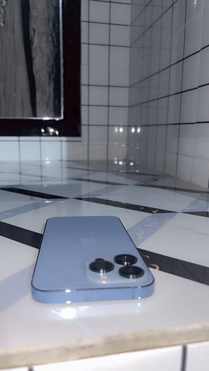 Apple iPhone 13 Pro 5