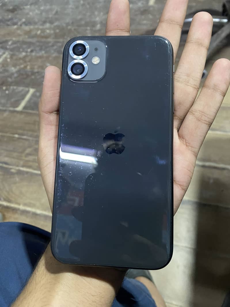 Apple iPhone 11 3