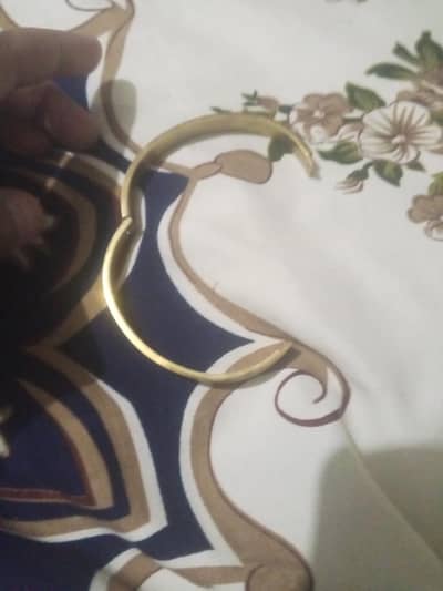 hand  bracelet