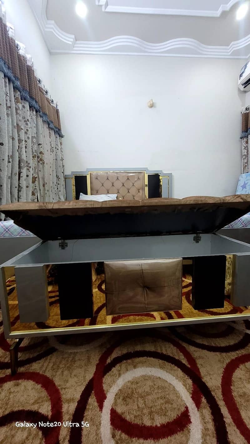 Complete Modern Bedroom Set - Double Bed, Settee & Dressing Table ...