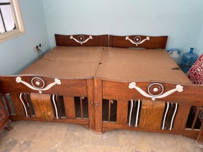 Single bed (2 sets)