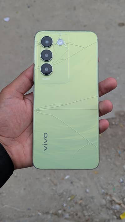 Vivo Y100 o3255759463 just wtsup