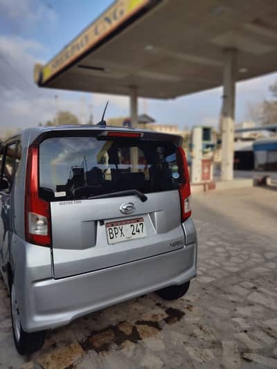 Daihatsu Move 2015