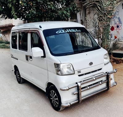 Daihatsu Hijet 2013 model import 2018 immaculate condition pearl white
