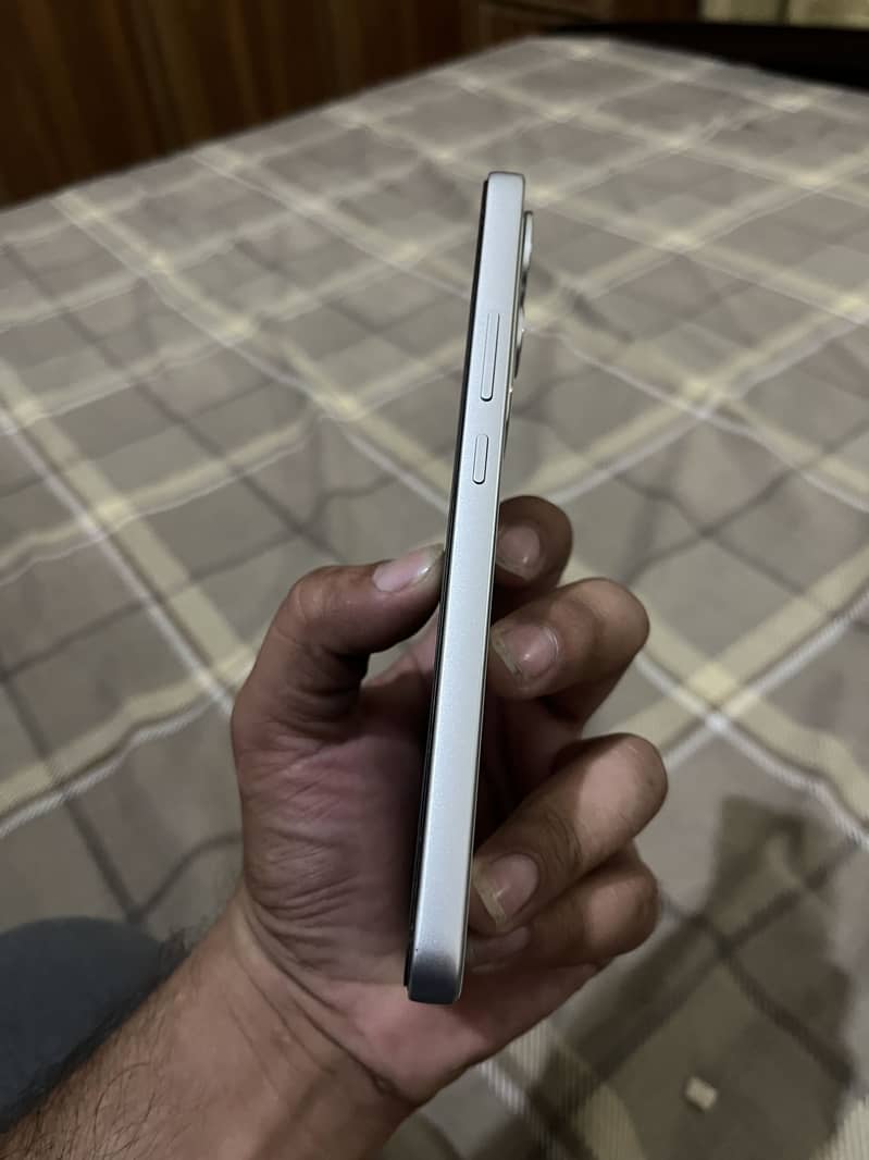 Mobile 4