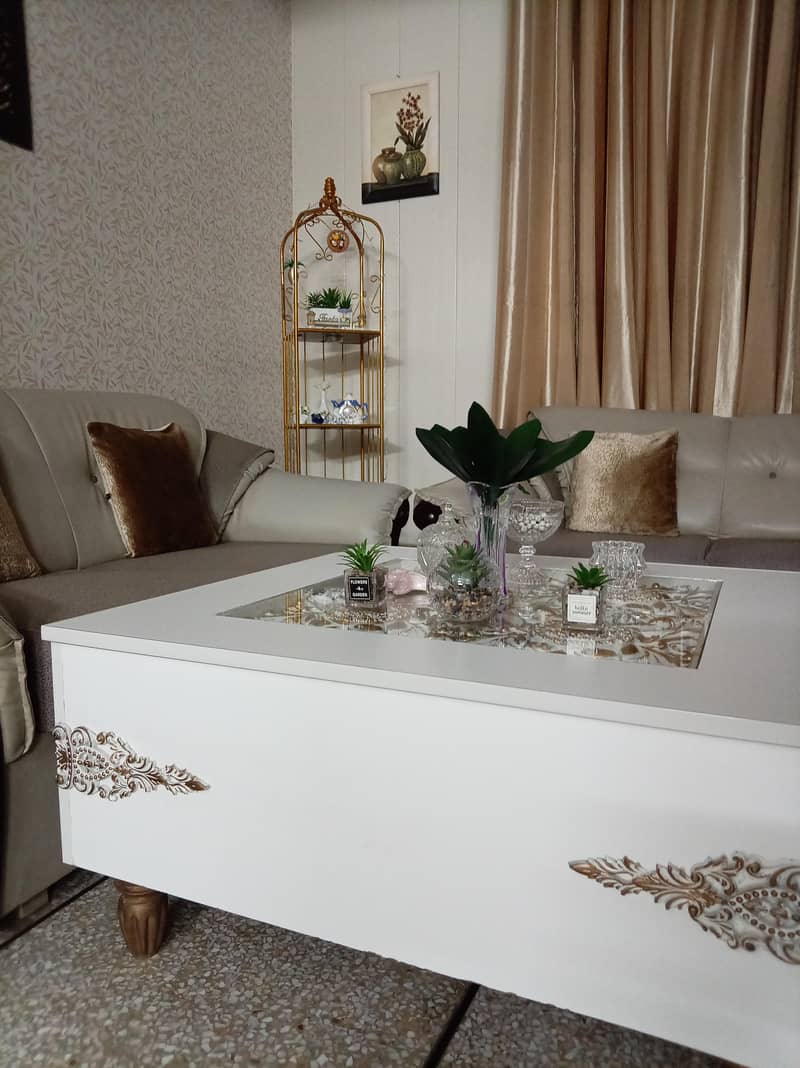 drawing room table 1