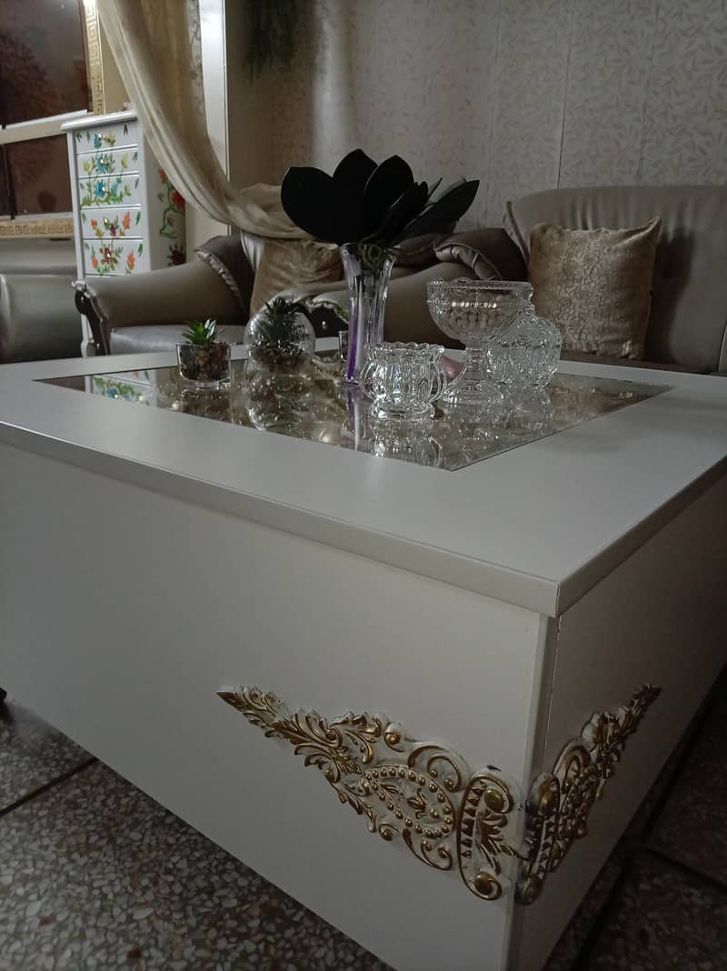 drawing room table 2