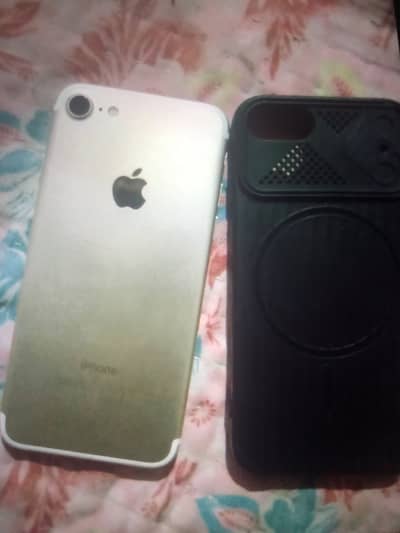 Apple iPhone 7