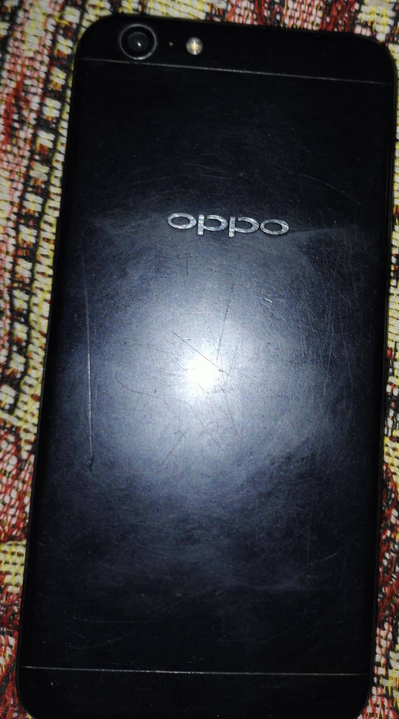 OPPO A57 1