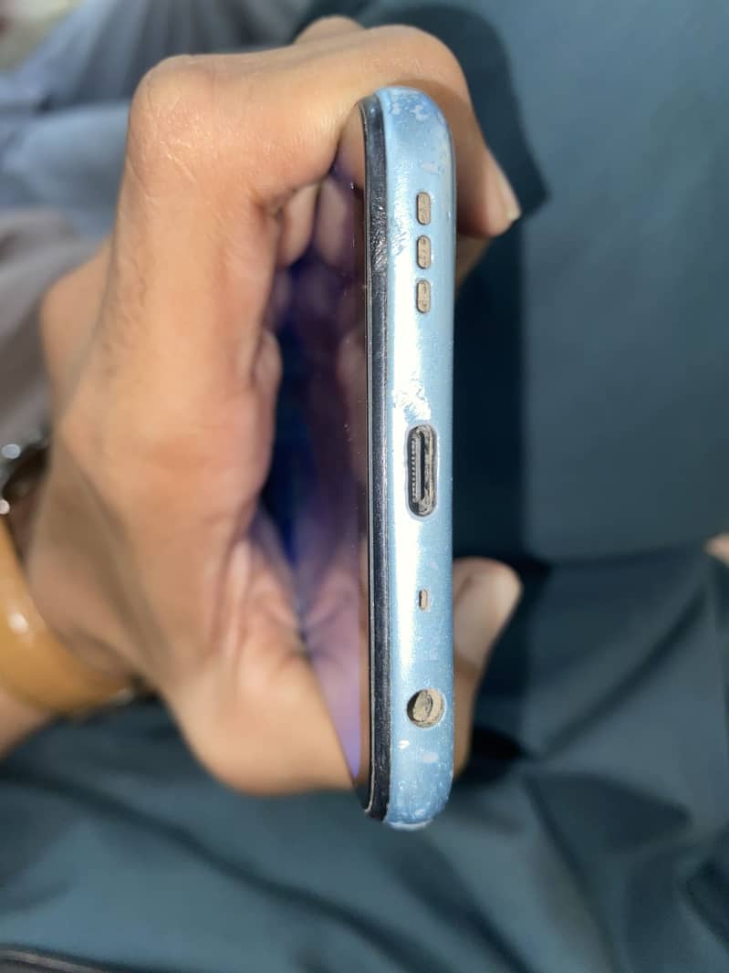 OPPO A96 0