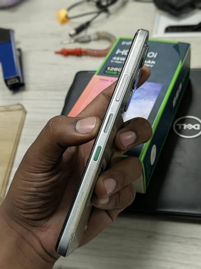 Infinix Hot 60i