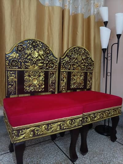 wood queen style sofa chairs