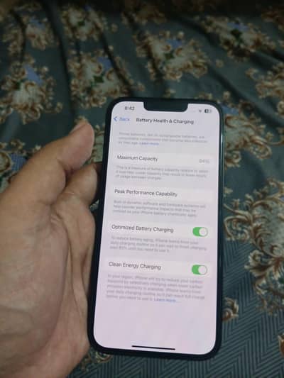 Apple iPhone 13