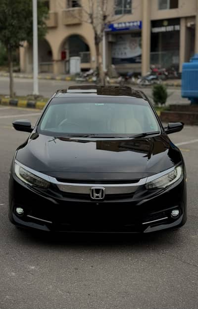 Honda Civic VTi Oriel CVT 2017