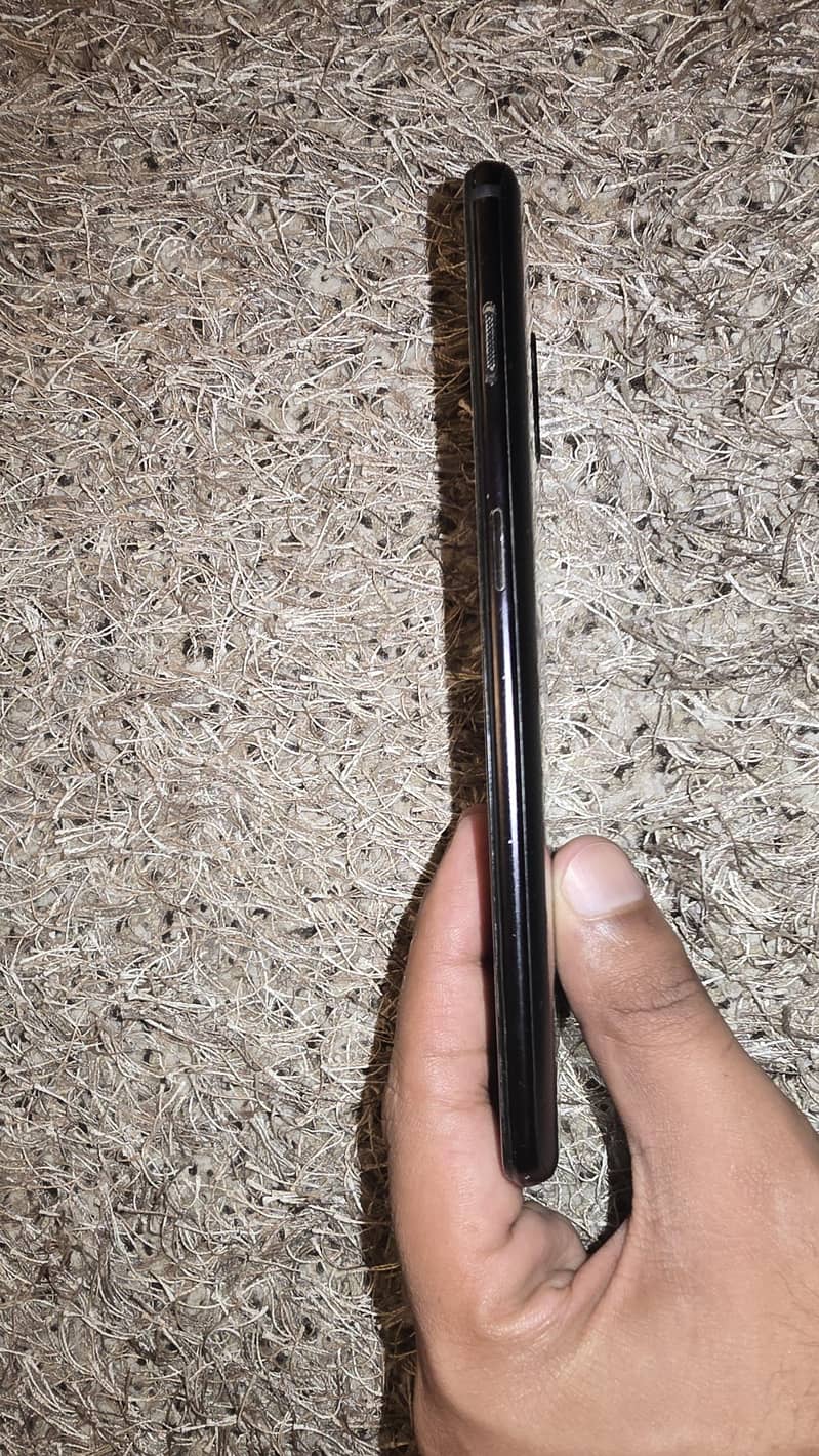 One Plus 6T 3