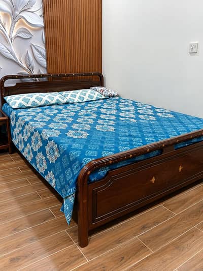 Bed with Mattress