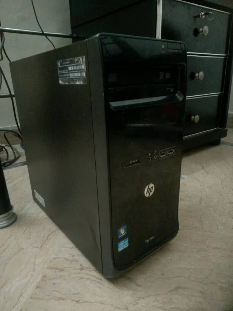 Hp case with board And processor 0