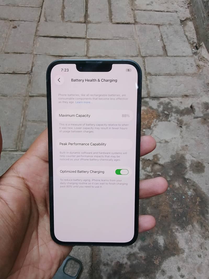 Apple iPhone 14 5