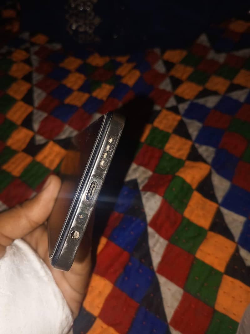 Infinix Note 30 4