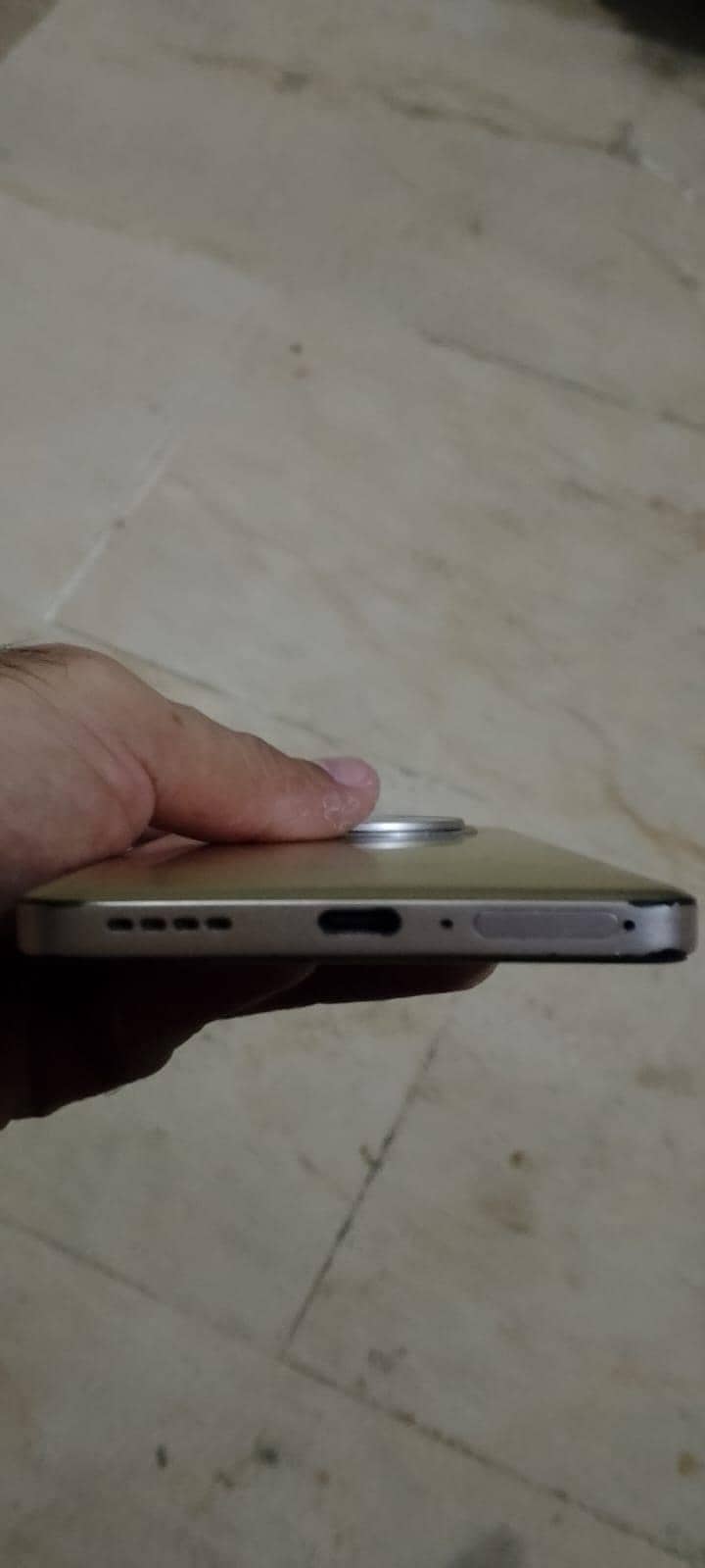 Realme 13 Plus 4