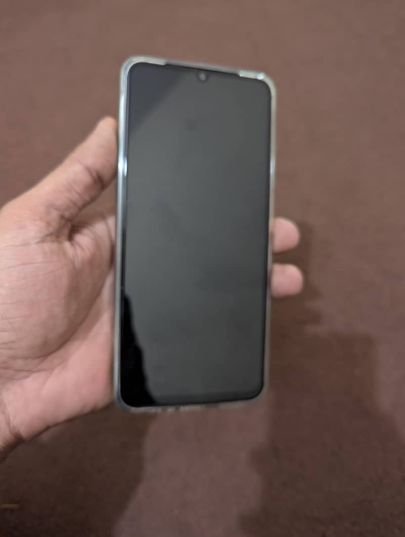 Realme Note 60x 4