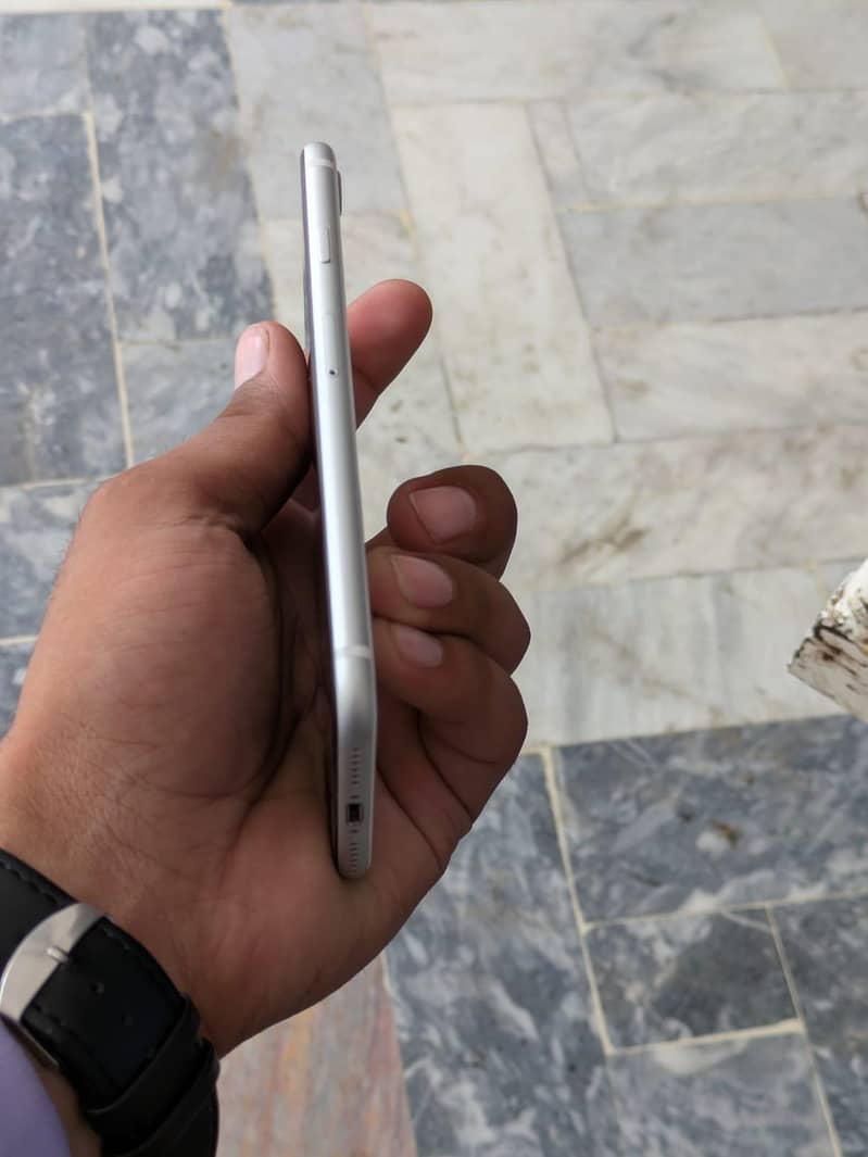 Apple iPhone SE 1