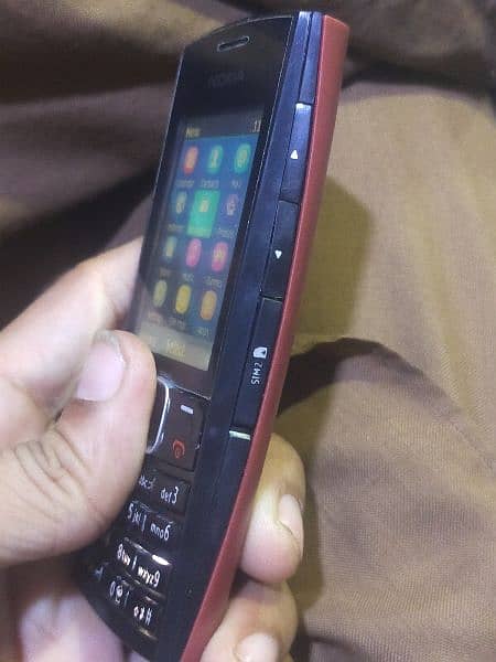 Nokia X2-02 4