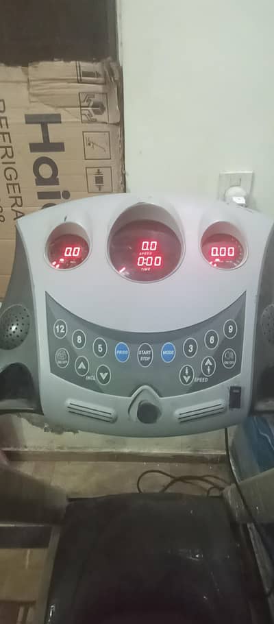 Treadmill Modal Dk 1088