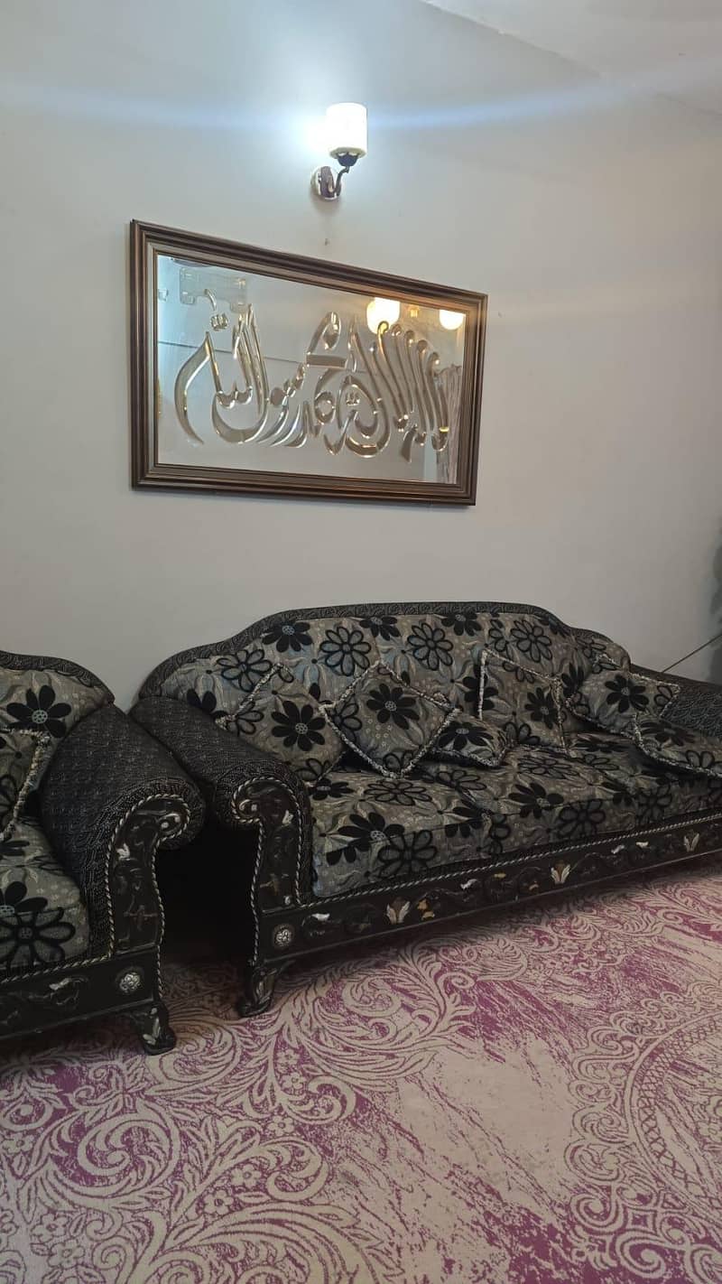 7 seater sofa 0