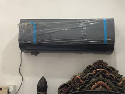 03216190304 Haier Ac 10/10 condition with box