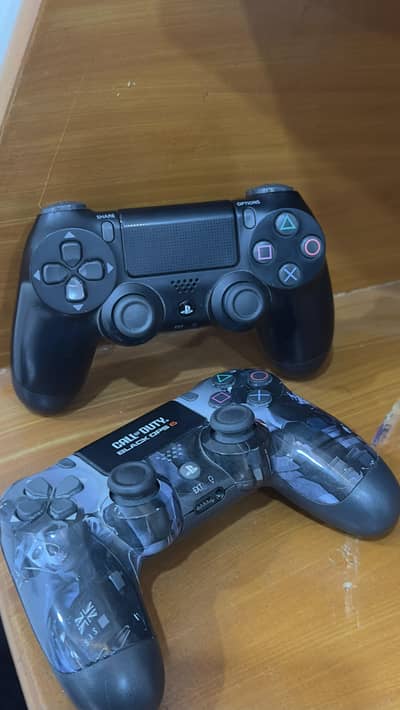 Title: PS4 Glacier White 500GB Jailbreak + 2 Controllers