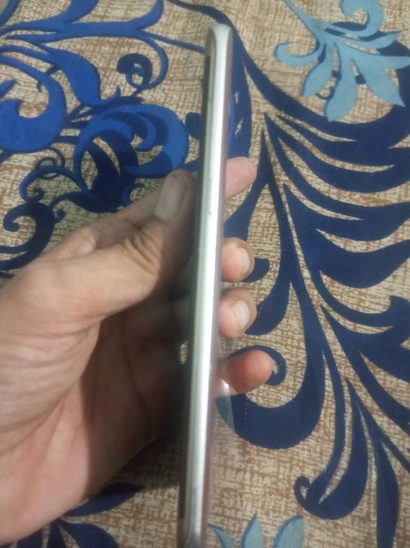 Samsung S7 edge 4