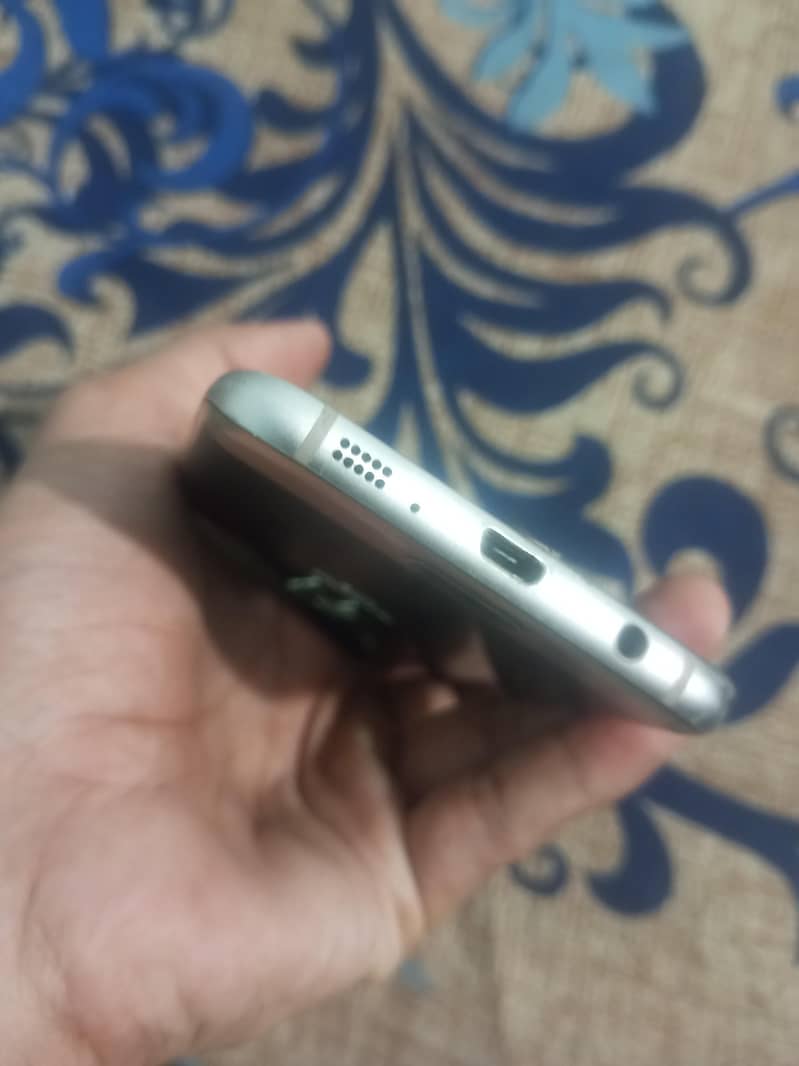 Samsung S7 edge 6