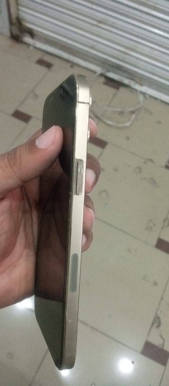 Apple iPhone 12 Pro Max 1